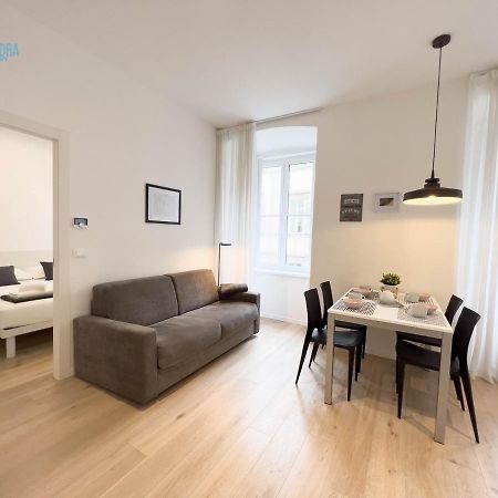 Imbriani 4 Tirabora Short Rent Apartment Triest Exterior foto